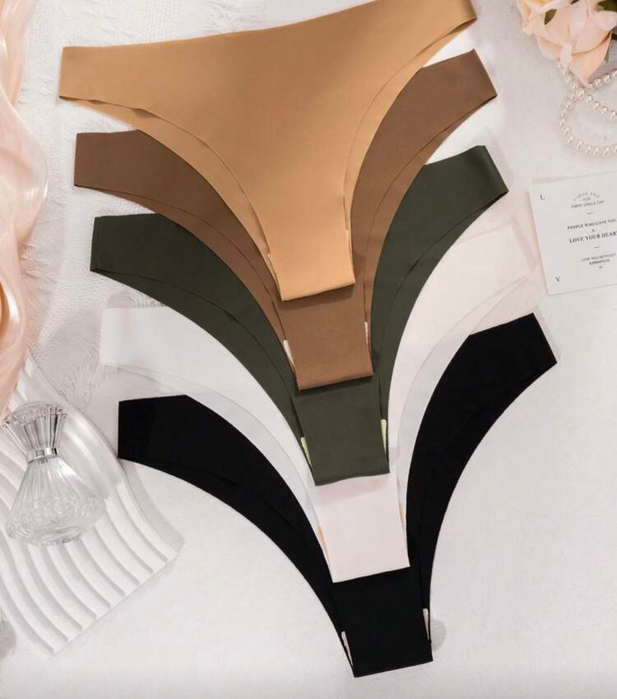 Seamless underwears
