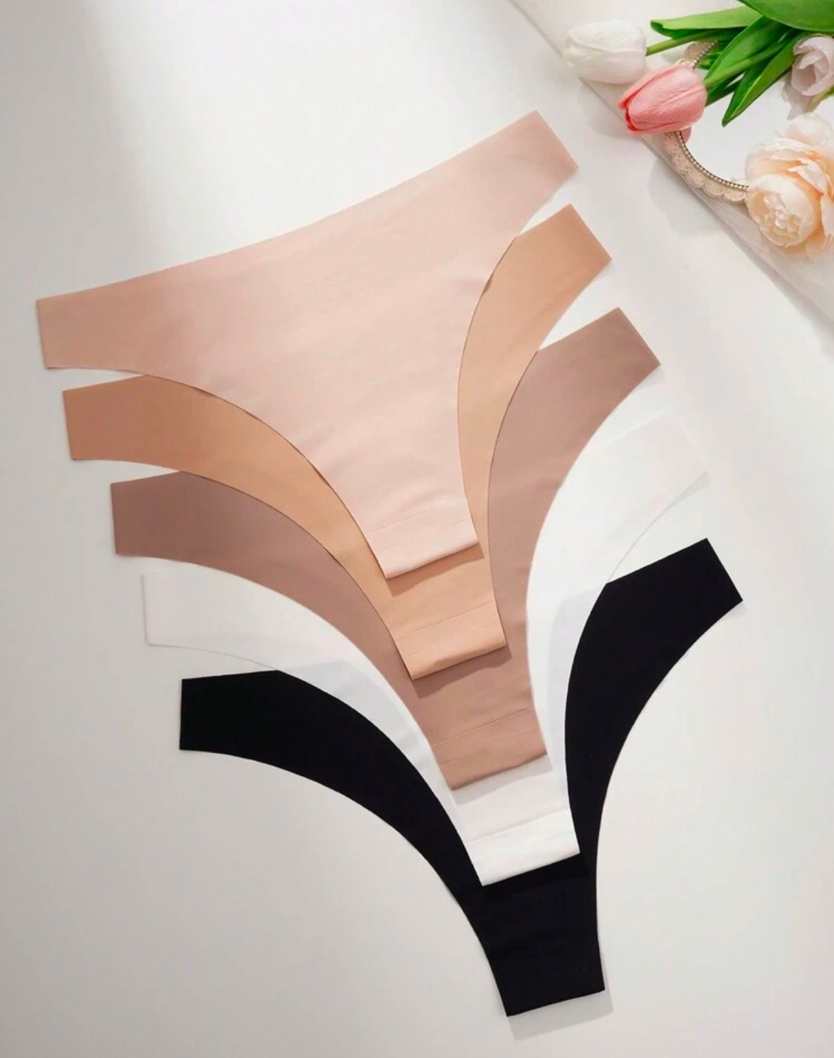 Seamless underwears