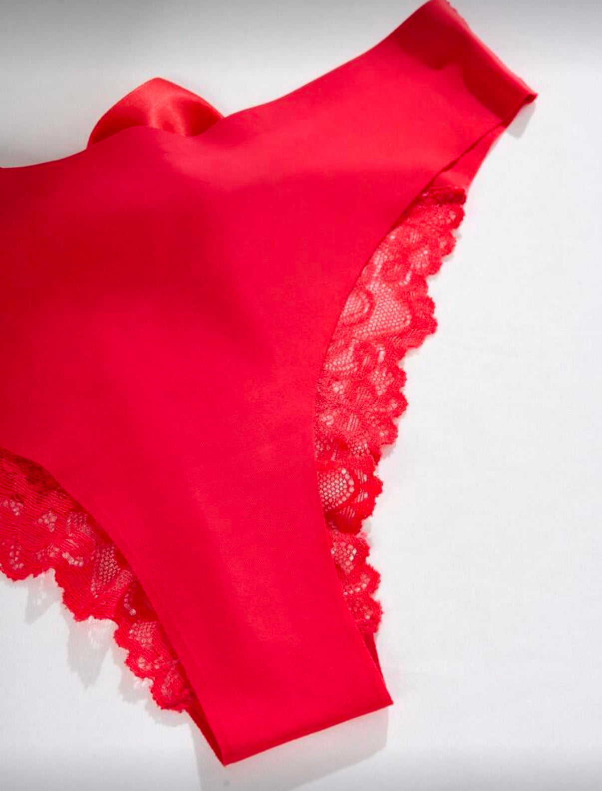 Redbow panty