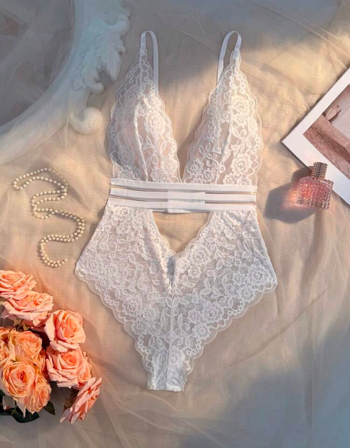Luna lace