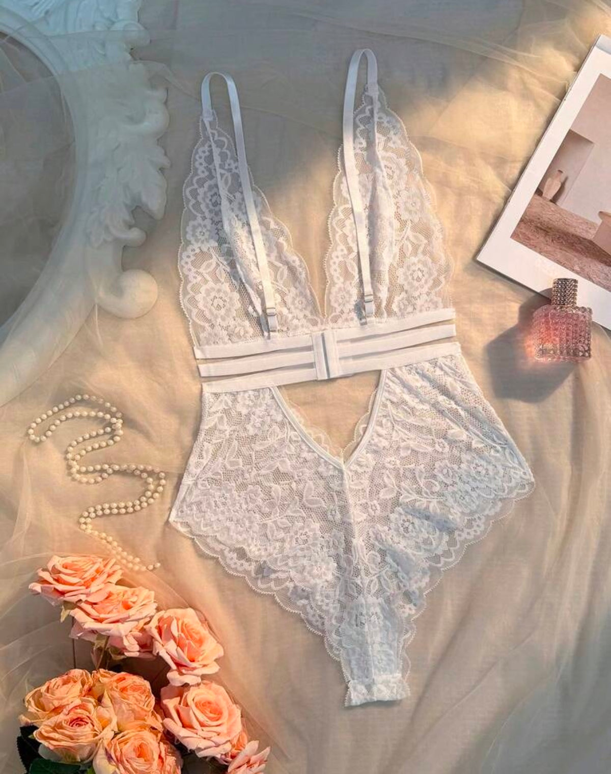 Luna lace